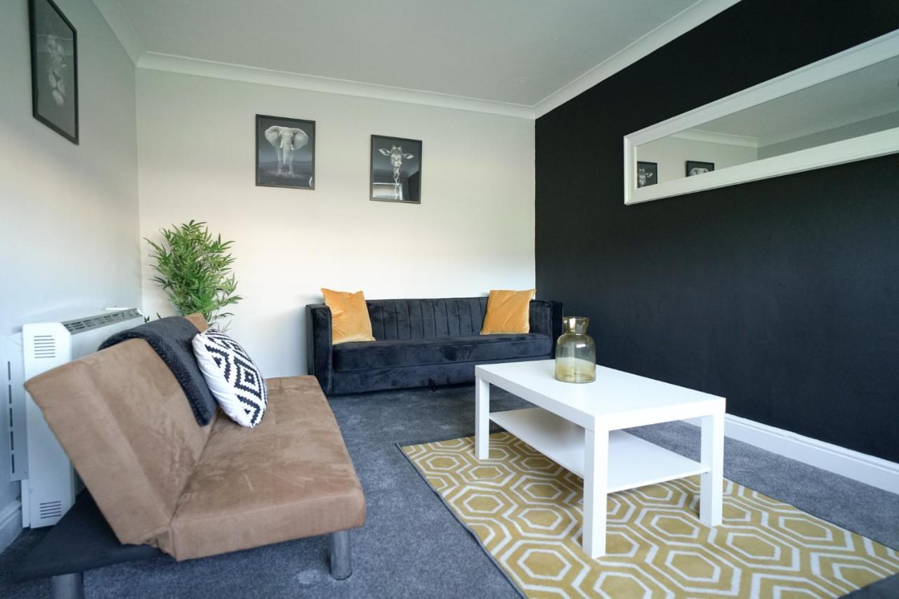 Keir Hardie House Larkhall  Extérieur photo