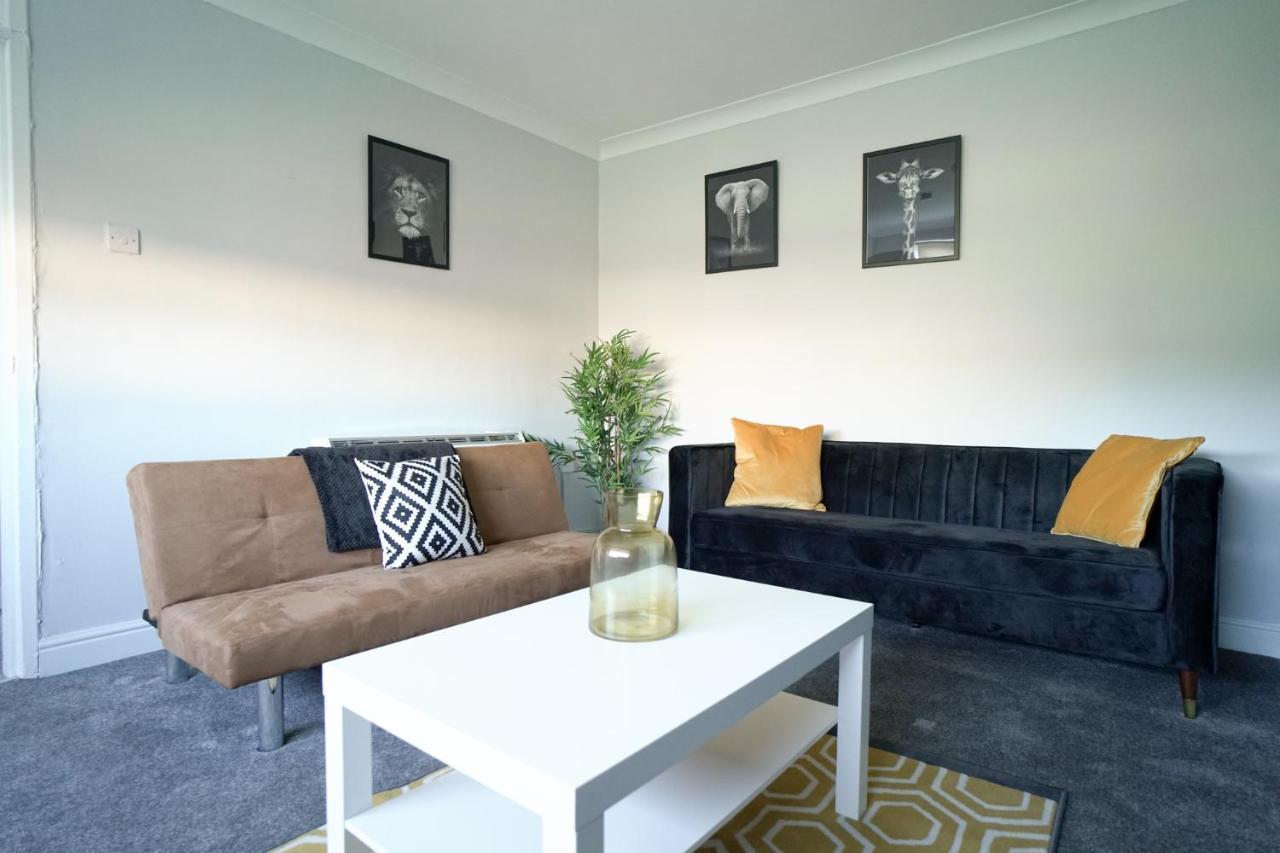 Keir Hardie House Larkhall  Extérieur photo
